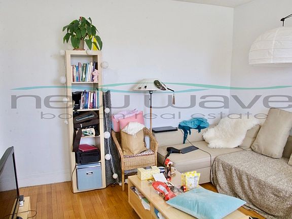 3rd image of 121 Park Dr #48
