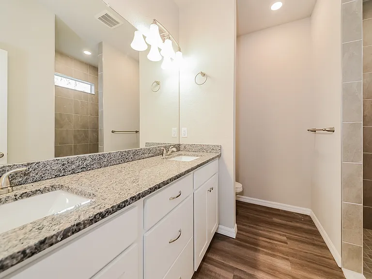 216 Prineville St — Photo 10