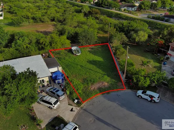 3180 Lynn Dr, Brownsville, TX 78521
