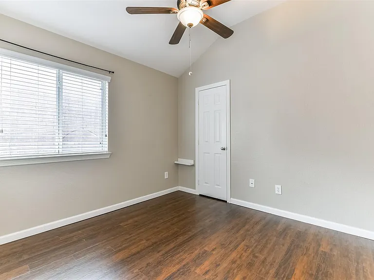 1235 Halls Brg — Photo 19