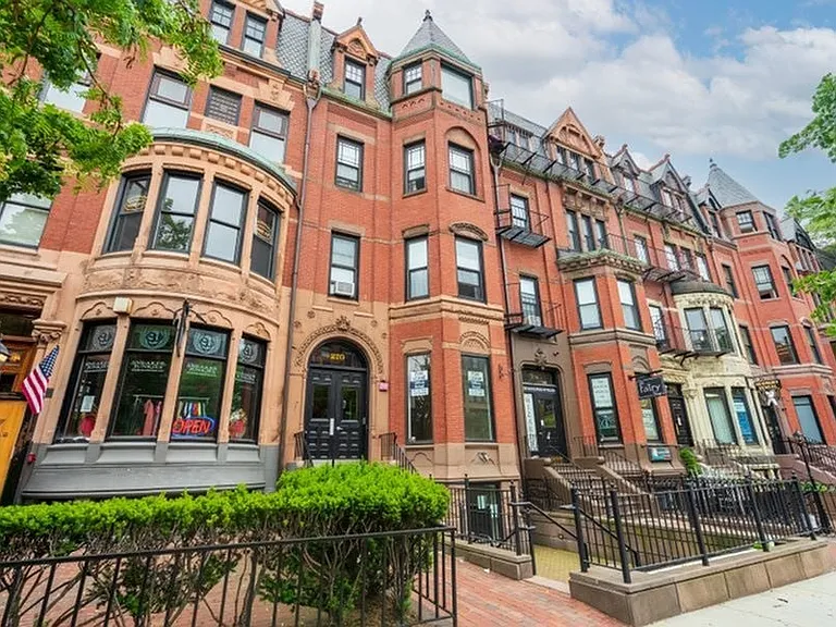 270 Newbury St #9 — Photo 1