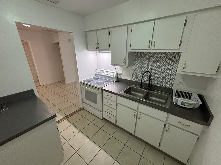 4154 Pine Drop Ln — Photo 2