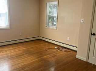 68 Central Ave, Lodi, NJ 07644