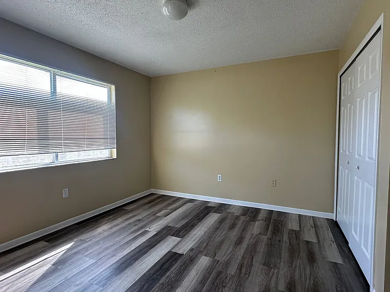 112 Cory Ln — Photo 14