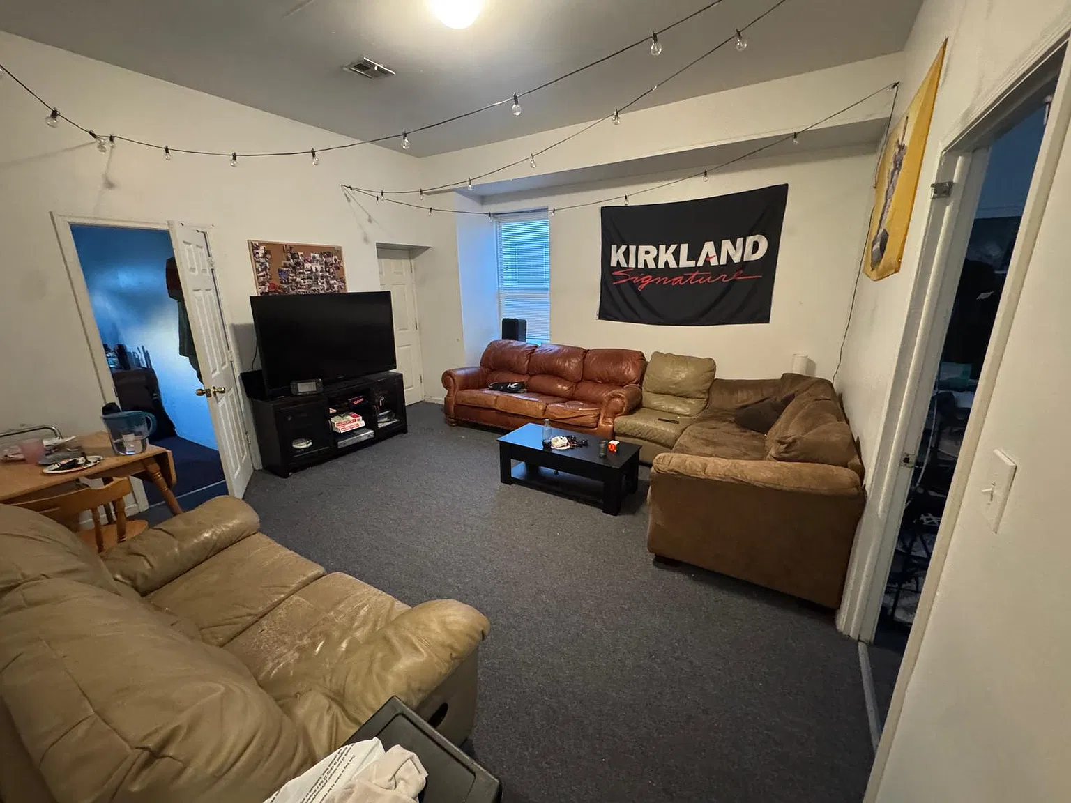 5 bed, 2156 sqft, $7,000 — Photo 2