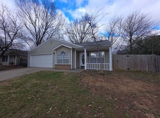 3154 W Anne St, Fayetteville, AR 72704