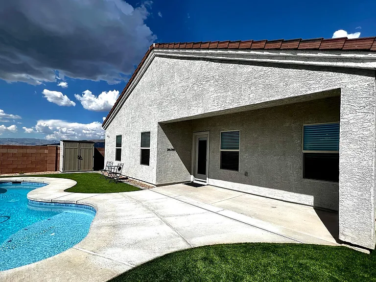 11104 S Weismann Dr — Photo 44