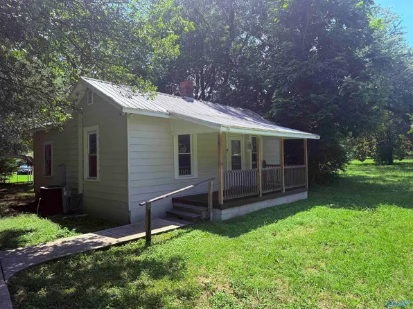 1009 W Washington St, Athens, AL 35611