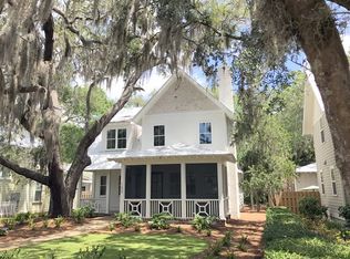 11830 Old Demere St, Simons Island, GA 31522