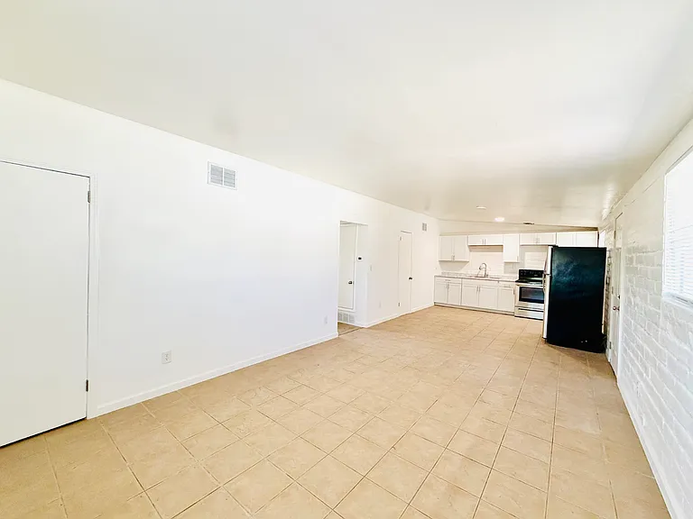 The Derby Apartments — Photo 17