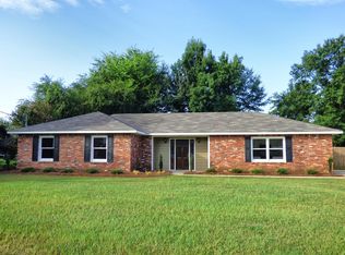 1907 Timberland Dr, Phenix City, AL 36867