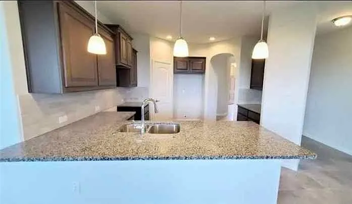 9436 Belle River Trl — Photo 6