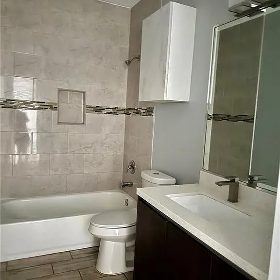1317 S Xanthia St — Photo 9