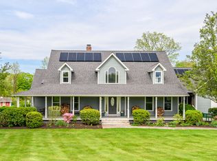 5 Harvest Common Rd, Sandy Hook, CT 06482