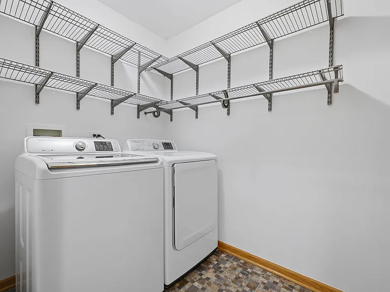 141 Crescent Ln #141 — Photo 19