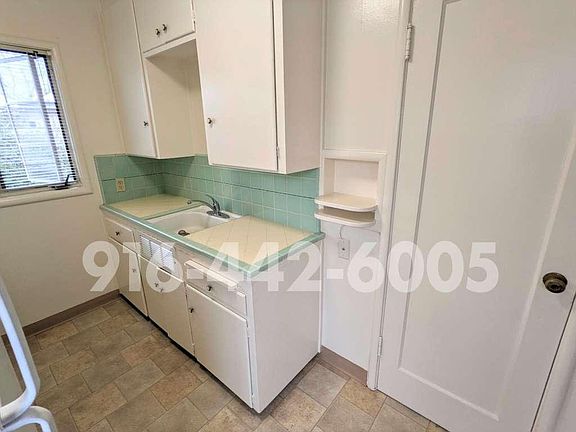 5th image of 2426 P St APT 18