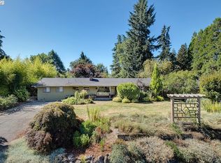 12320 SW James St, Tigard, OR 97223