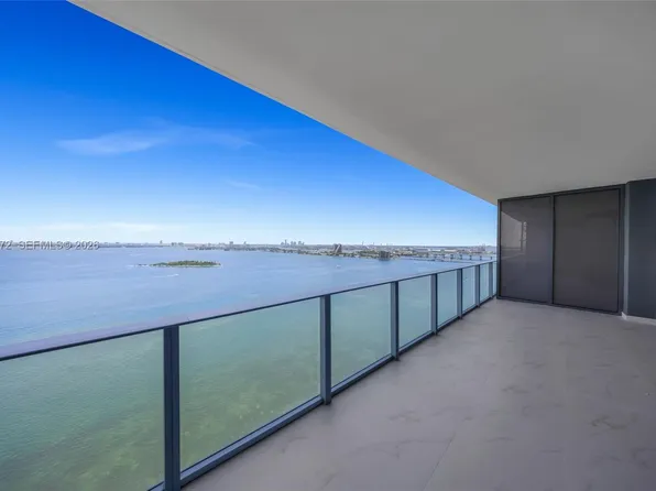 700 NE 24th St #2306, Miami, FL 33139