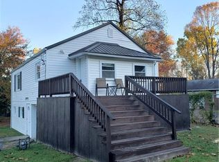 1605 Smith Rd, Charleston, WV 25314