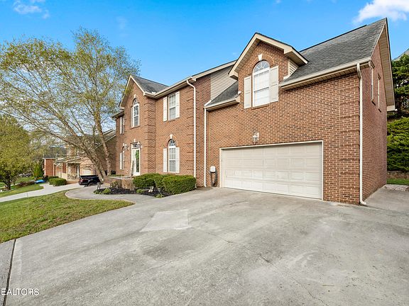 2nd image of 8345 Harbor Cove Dr