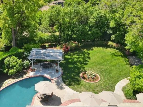 5544 Linda Ln, Carmichael, CA 95608