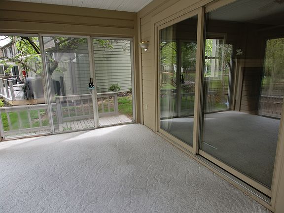 2nd image of 3140 River Bay Dr N
