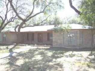 9721 Laurel Oaks St, San Antonio, TX 78240