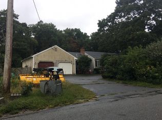 133 Beth Ln, Hyannis, MA 02601