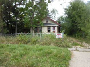 2811 Winona St, Flint, MI 48504