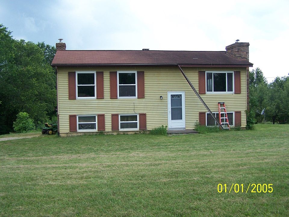 2nd image of 2385 Pumpkin Vine Rd SE