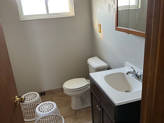 4th image of 2308 Caniff St APT 3