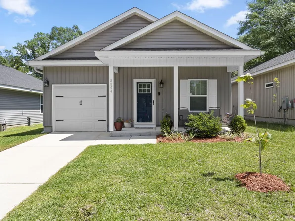 8804 Smiley Ct, Pensacola, FL 32514