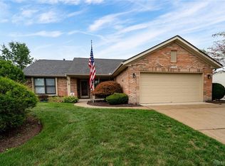 1758 Rosina Dr, Miamisburg, OH 45342