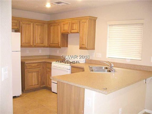 4th image of 10524 Yuha Desert Ct