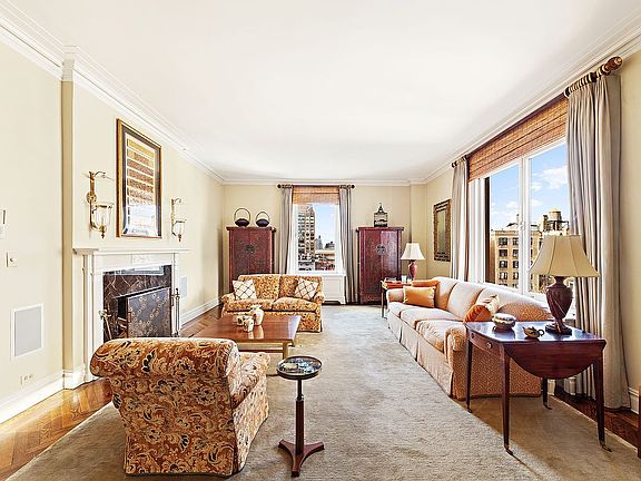 3rd image of 950 Park Ave #10A