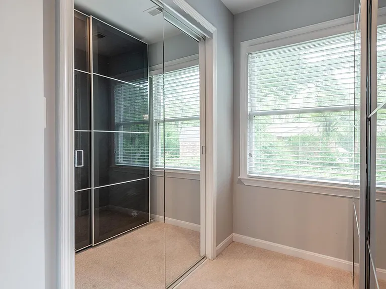 7322 Ronald St — Photo 17