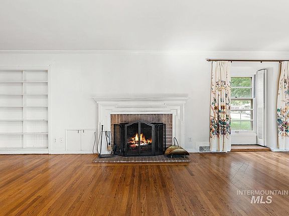 5th image of 2223 S Kimball Ave