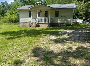 255 W Lewis St, Decaturville, TN 38329