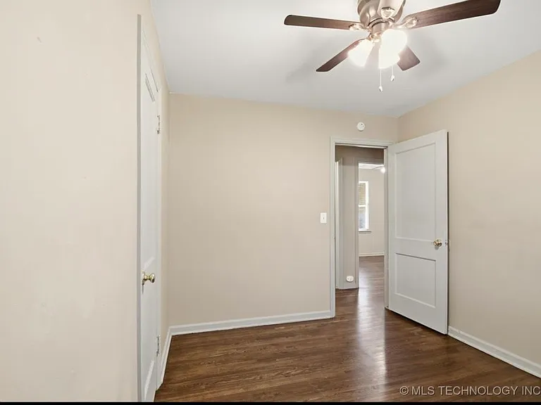 729 N 72nd East Ave — Photo 21