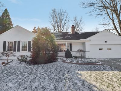 314 E Pioneer Trl, Aurora, OH, 44202