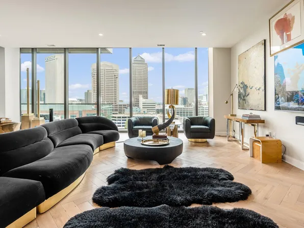 250 Spring St APT 1016, Columbus, OH 43215