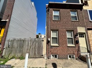 2654 Agate St, Philadelphia, PA 19125