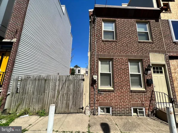 2654 Agate St, Philadelphia, PA 19125