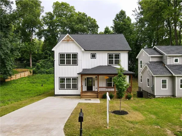 1620 SW Derry Ave SW, Atlanta, GA 30310