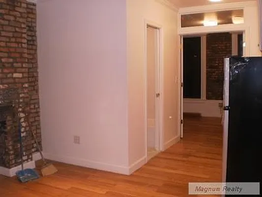 Rented by Magnum Realty Holdings, LLC | media 30