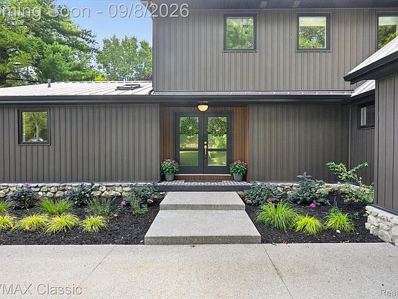 4th image of 1030 Kurtz Rd