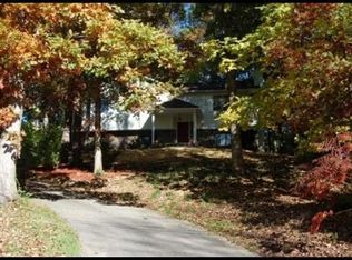 9325 Barrington Blvd, Knoxville, TN 37922