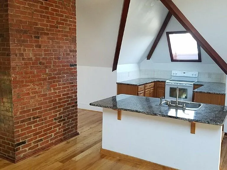 395 Lafayette Ave #3 — Photo 1