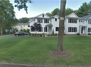20 Irene Ct, Demarest, NJ 07627