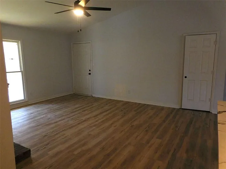 1286 Britain Dr — Photo 15